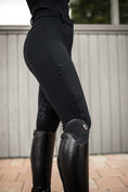 Bild in Galerie-Betrachter laden, HIGH-PERFORMANCE DRESSAGE BREECHES "ONYX"